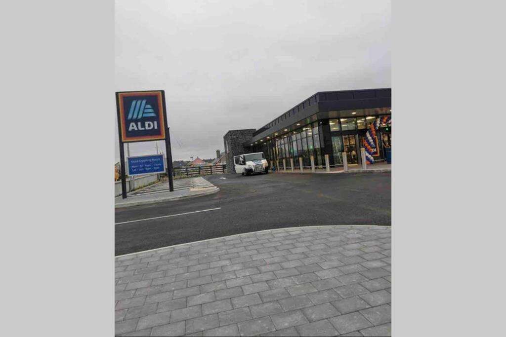 Canal View Belmullet Buitenkant foto